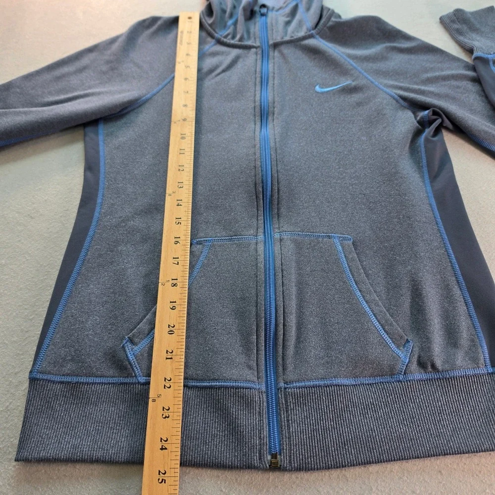Nike therma fit